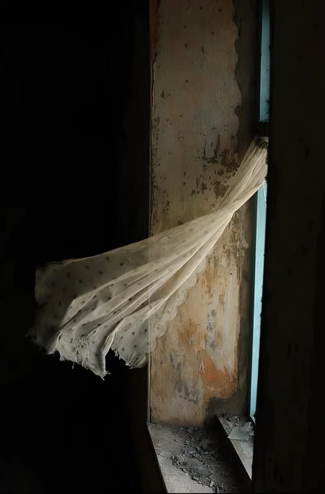 جیب مخفی کت، پناهگاهی برای خاطراتِ ناخواسته
